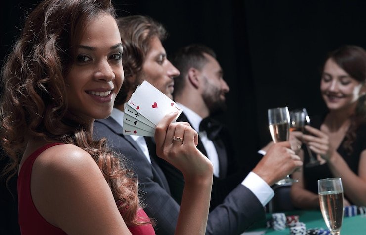 pts Headline Spin Rooms